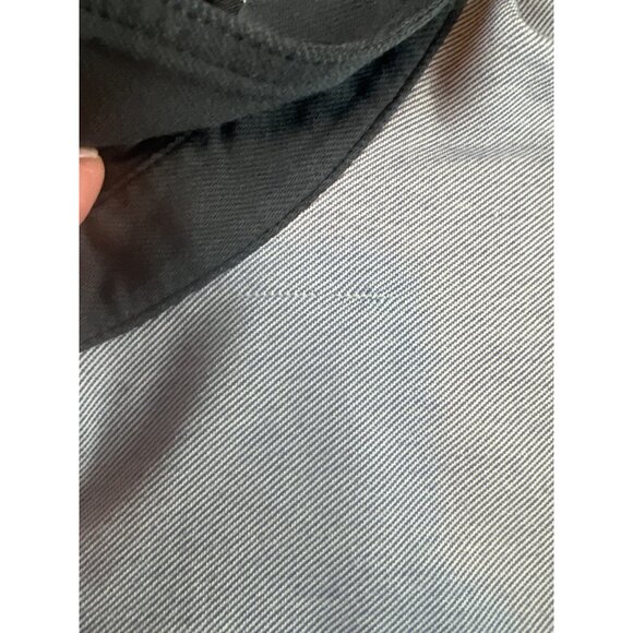 Travis Mathew Mens XL Polo Shirt Gray Colorblock Golf Navy Blue - Picture 4 of 8